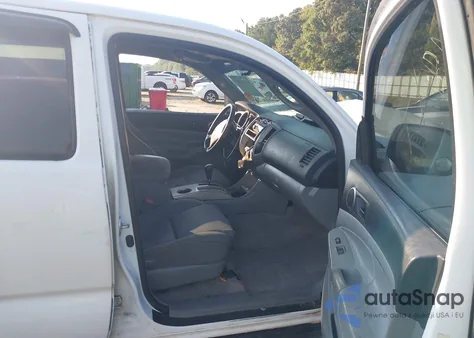 2006 Toyota Tacoma Prerunner V6 from USA, damaged, VIN 3TMJU62N66M011658